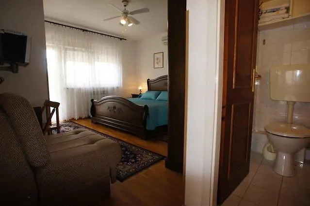 Guest House Marta Medulin
