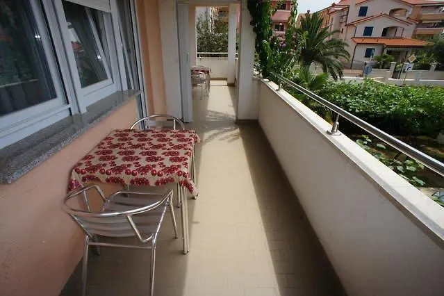 Guest House Marta Medulin Croatia