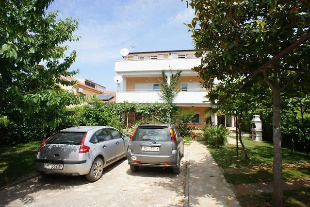 Guest House Marta Medulin